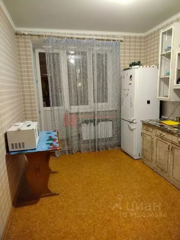 1-к кв. Белгородская область, Старый Оскол Дубрава мкр, 3 кв-л, 35 ... - Фото 0