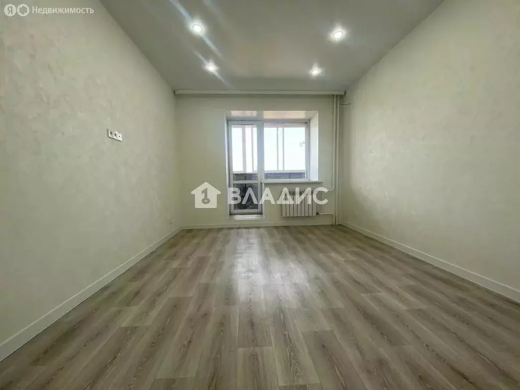 2-комнатная квартира: Благовещенск, Заводская улица, 2/4 (64 м) - Фото 1