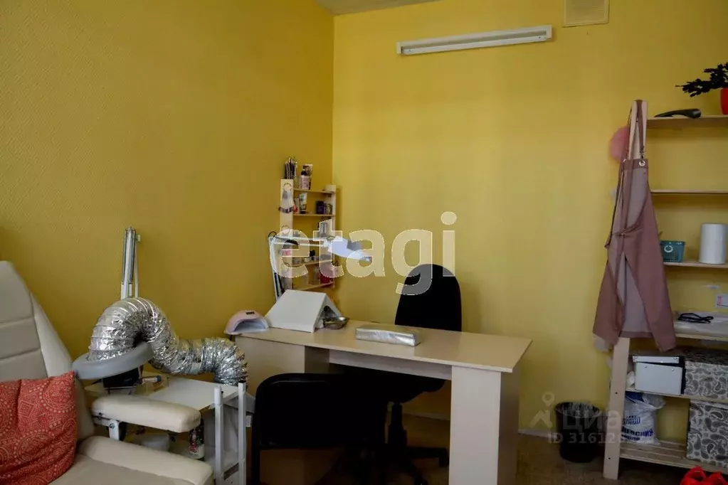 Помещение свободного назначения в Челябинская область, Озерск просп. ... - Фото 2