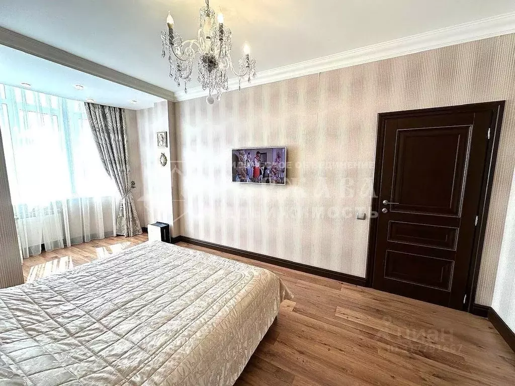 2-к кв. Кемеровская область, Кемерово ул. Свободы, 3 (75.0 м) - Фото 1