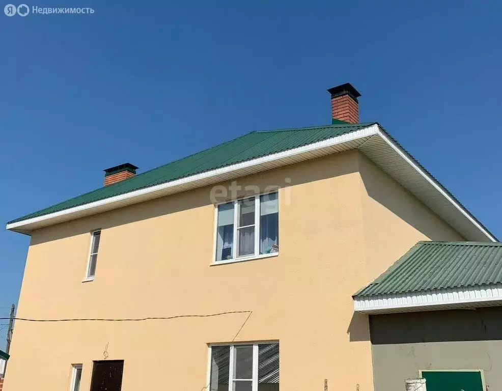 Дом в село Узюково, 6-й проезд (180 м) - Фото 1