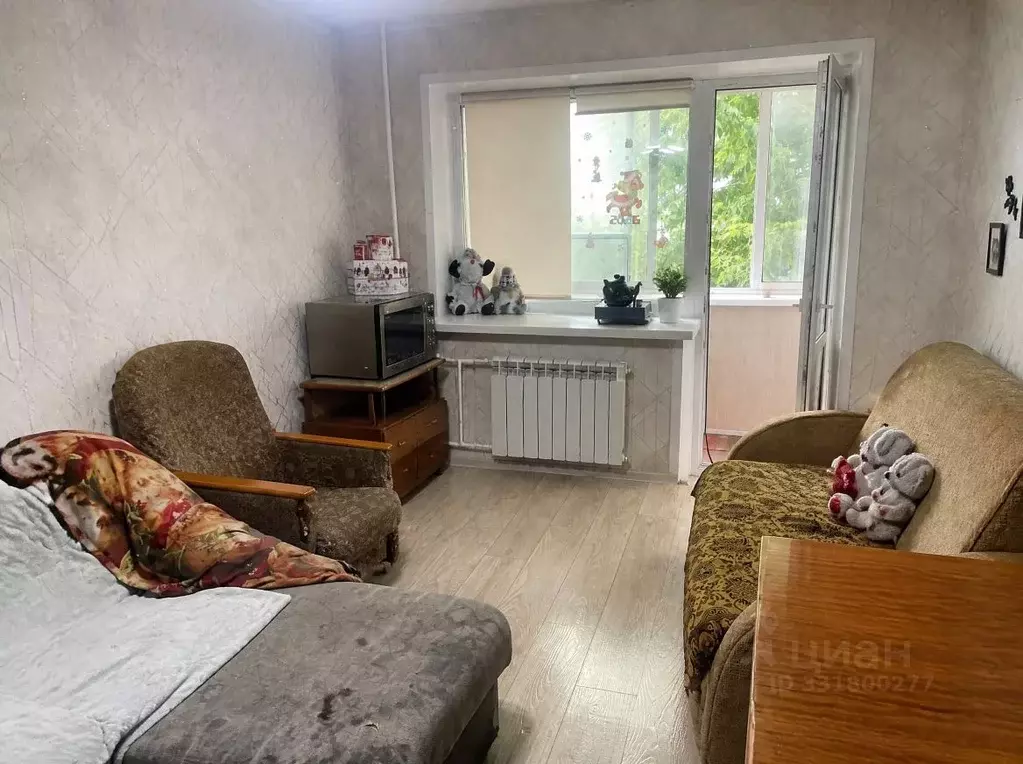 3-к кв. Самарская область, Сызрань Локомобильная ул., 35 (60.8 м) - Фото 1