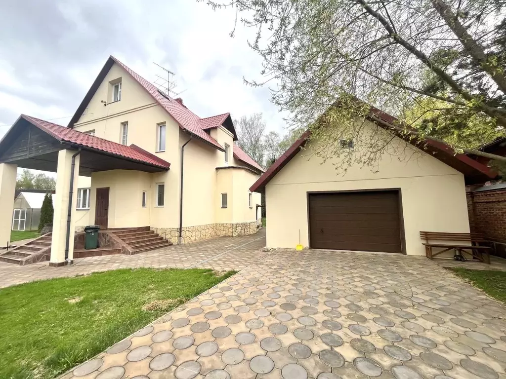 Коттедж в Московская область, Одинцовский городской округ, д. Липки 49 ... - Фото 1