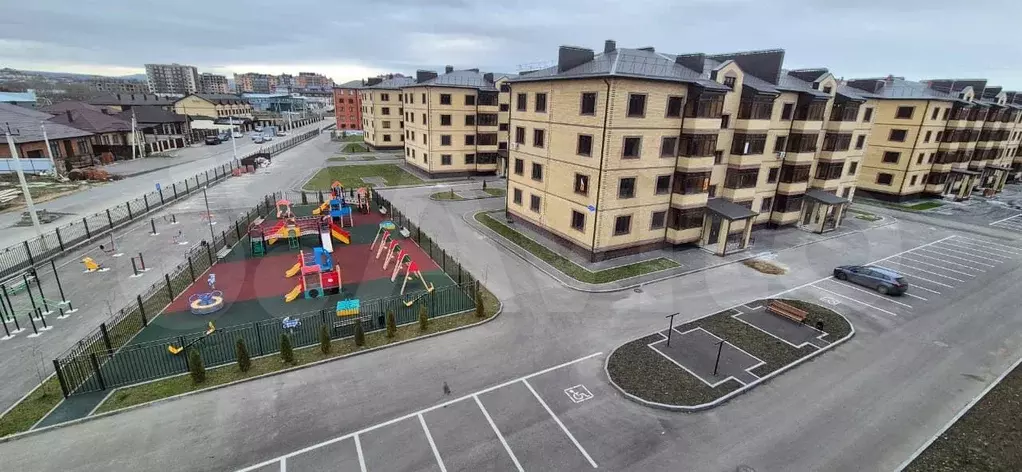 1-к. квартира, 47 м, 4/4 эт. - Фото 0