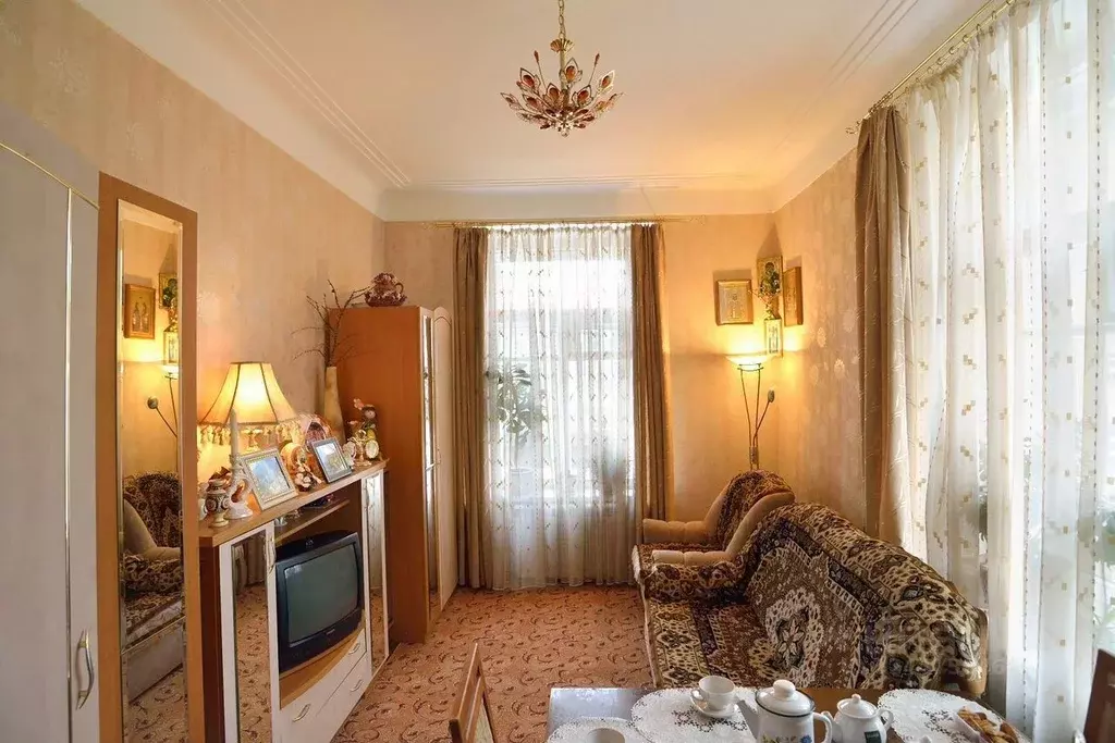 Комната Санкт-Петербург Старо-Петергофский просп., 54 (17.6 м) - Фото 1