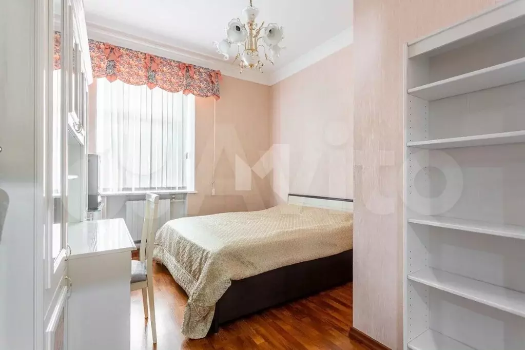 4-к. квартира, 125 м, 4/6 эт. - Фото 1