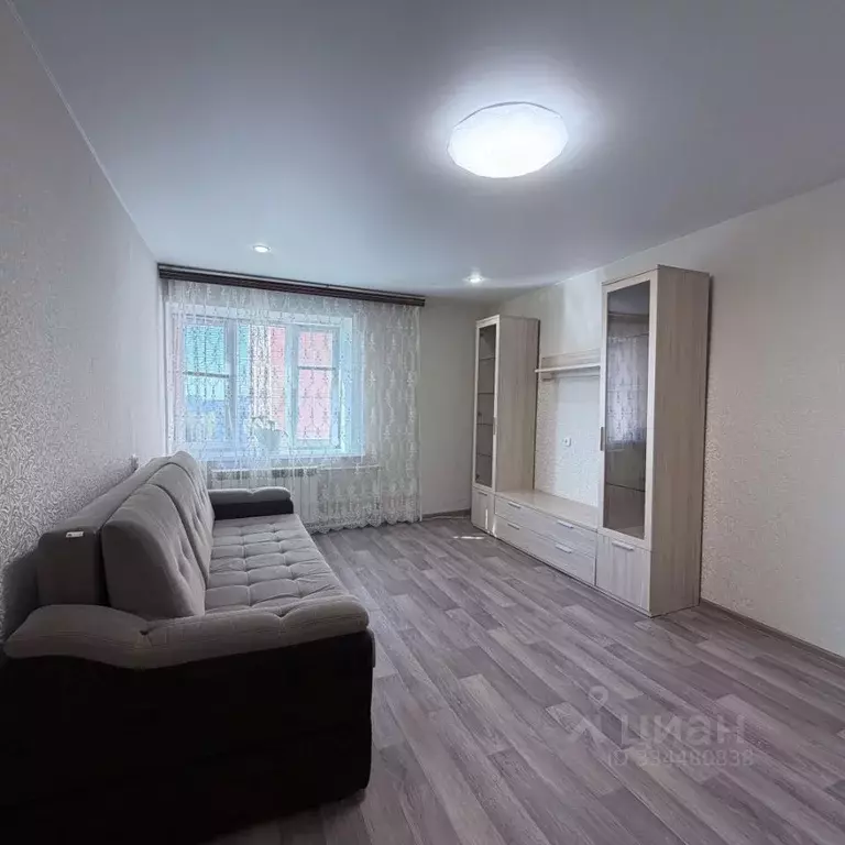 1-к кв. Татарстан, Казань ул. Фатыха Амирхана, 12Б (35.0 м) - Фото 1