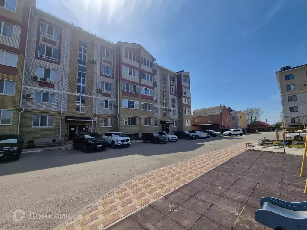 Продаётся 2-к квартира, 64.8 м - Фото 0