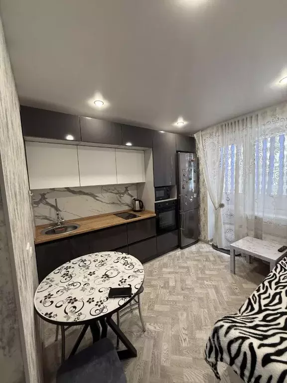 1-к кв. Самарская область, Тольятти Тополиная ул., 50 (40.0 м) - Фото 1