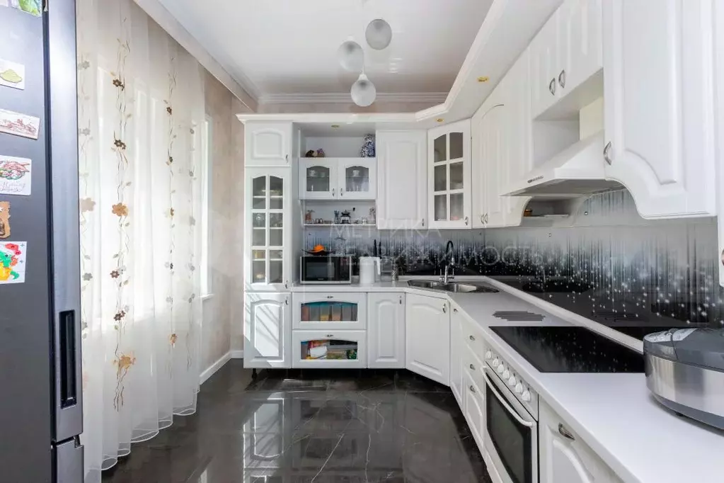 Квартира, 4 комнаты, 150 м - Фото 0