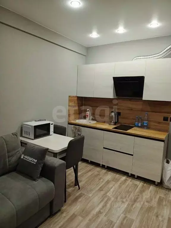 1-к кв. Ямало-Ненецкий АО, Новый Уренгой Ягельный мкр, ул. Южная, 54А ... - Фото 1