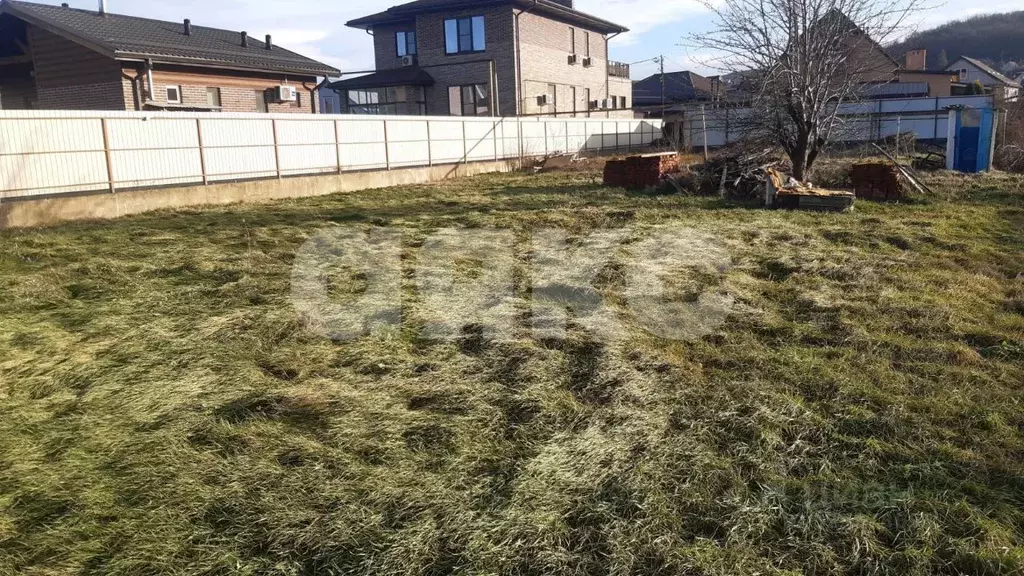 Участок в Краснодарский край, Горячий Ключ ул. Гоголя (8.78 сот.) - Фото 1