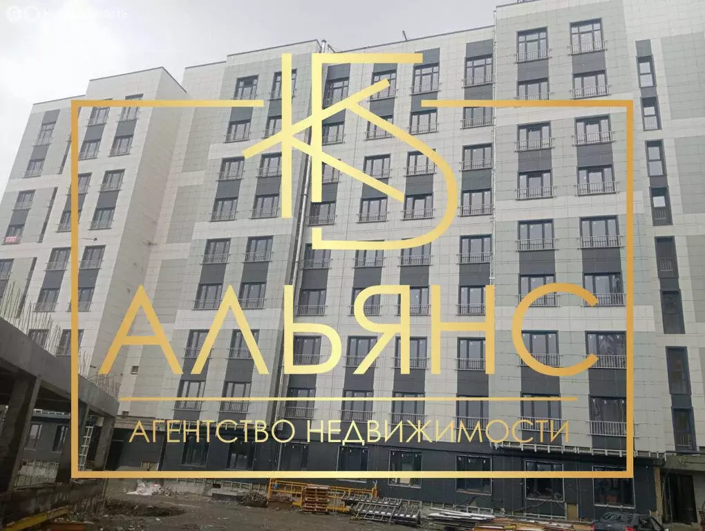 2-комнатная квартира: Владикавказ, улица Алихана Гагкаева, 19 (76 м) - Фото 1
