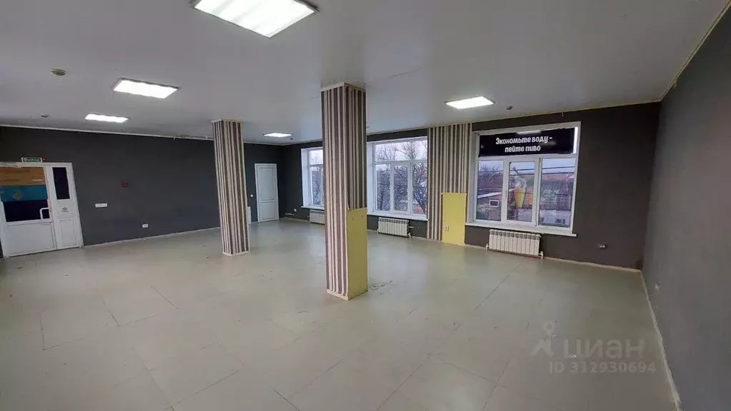 Помещение свободного назначения в Краснодарский край, Темрюк ул. ... - Фото 1