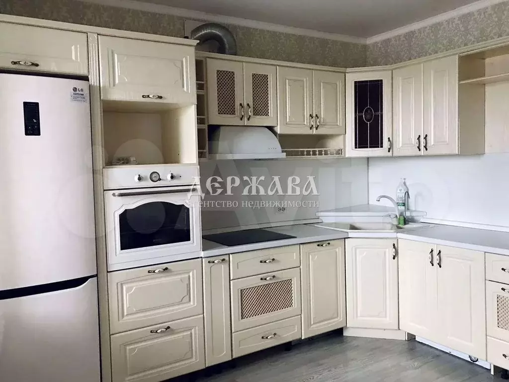 3-к. квартира, 98 м, 6/9 эт. - Фото 0