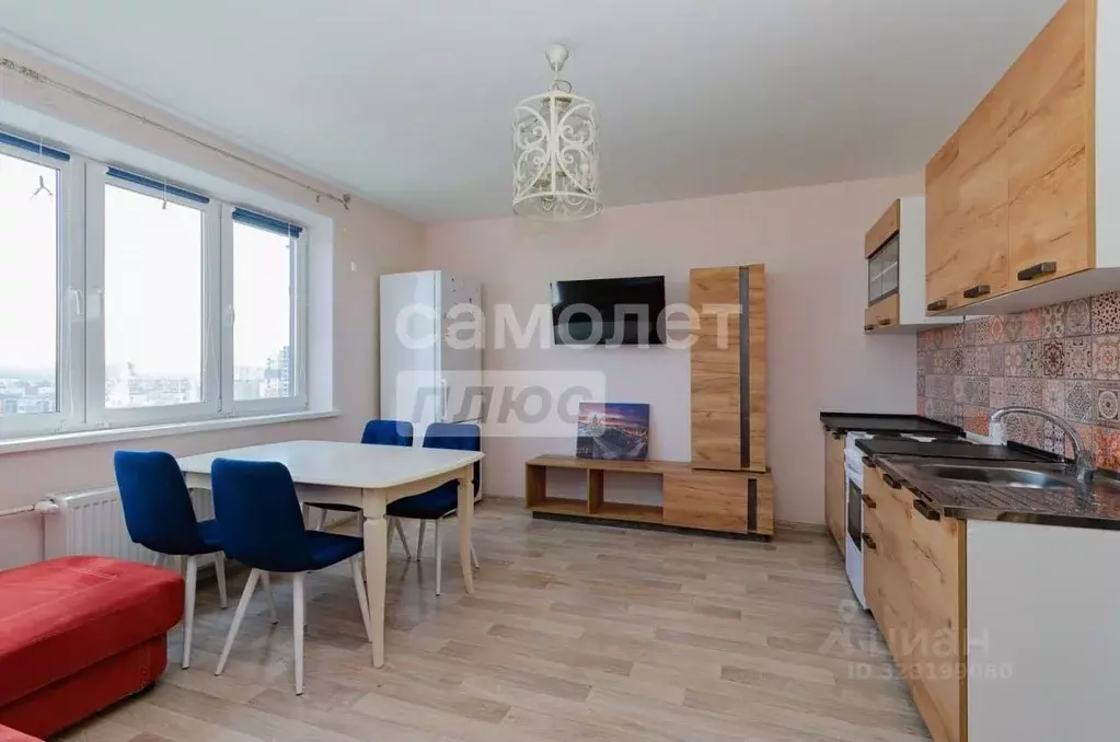 1-к кв. Челябинская область, Челябинск ул. Академика Макеева, 20 (49.7 ... - Фото 1