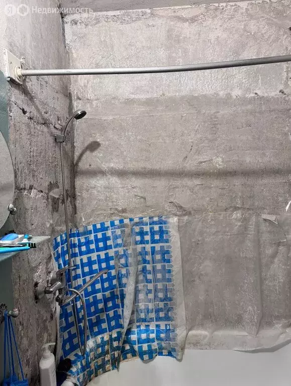 3-комнатная квартира: Нижний Новгород, Молитовская улица, 5 (63 м) - Фото 1