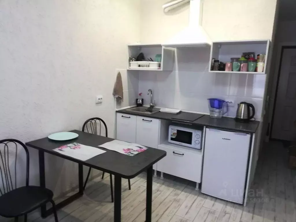 Студия Алтайский край, Барнаул ул. Челюскинцев, 80В (20.0 м) - Фото 1