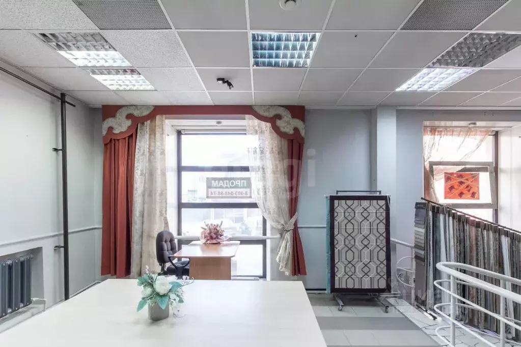 Помещение свободного назначения в Алтайский край, Барнаул ... - Фото 1