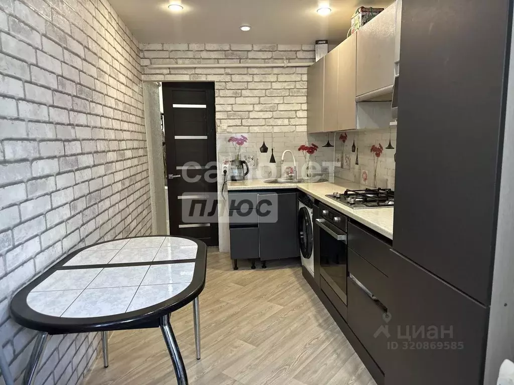 3-к кв. Пермский край, Краснокамск ул. Сосновая Горка, 7 (61.5 м) - Фото 1