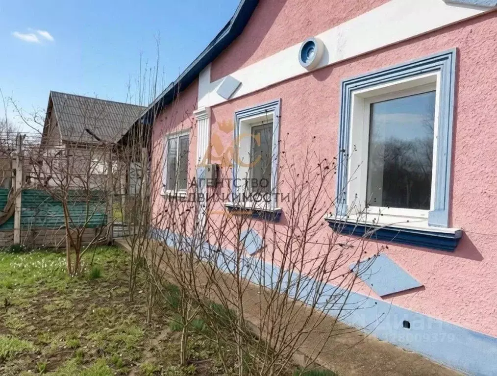 Дом в Крым, Кировский район, с. Льговское ул. Гагарина (50 м) - Фото 1