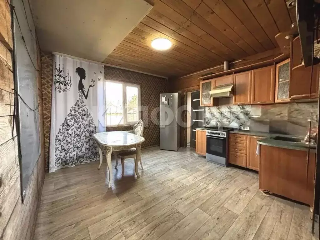 Дом в Хакасия, Абакан ул. Димитрова (108 м) - Фото 2