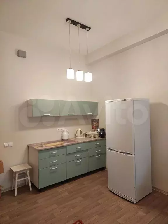 Комната 35 м в 5-к., 2/5 эт. - Фото 1
