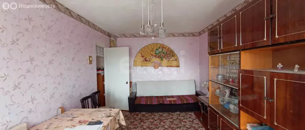 2-комнатная квартира: Златоуст, проспект имени Ю.А. Гагарина, 3-я ... - Фото 2