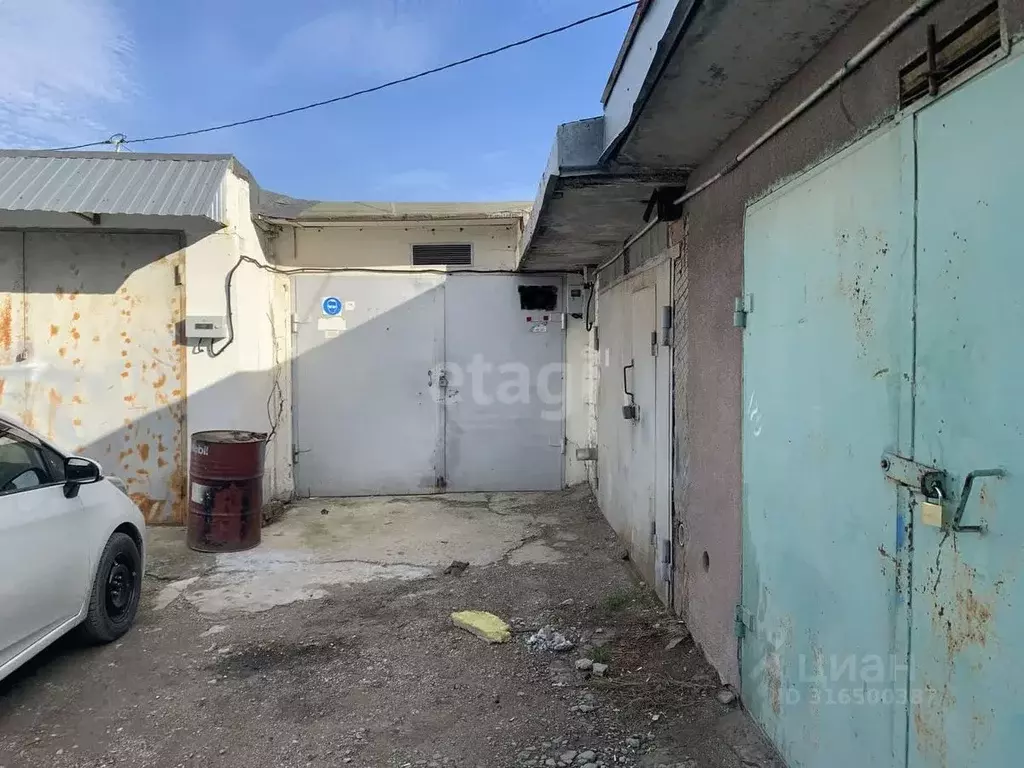 Гараж в Краснодарский край, Новороссийск Мысхакское ш. (59 м) - Фото 1