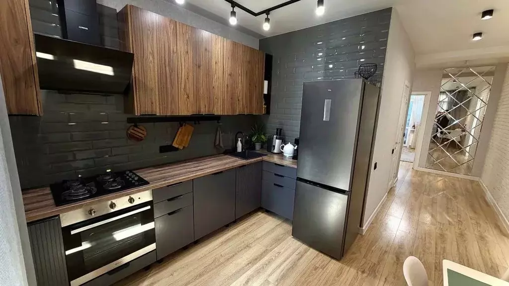 2-к кв. Севастополь ул. Балтийская, 14 (58.1 м) - Фото 1