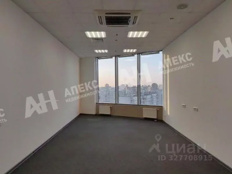 Офис в Московская область, Химки ул. Панфилова, 21/1 (50 м) - Фото 2