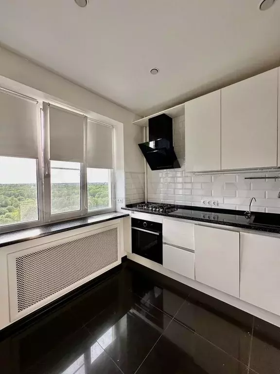 1-к. квартира, 54 м, 8/9 эт. - Фото 0