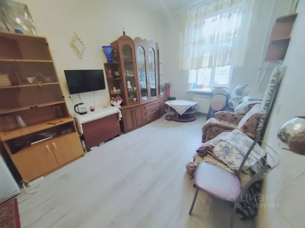 Комната Санкт-Петербург 14-я Васильевского острова линия, 25-27 (19.0 ... - Фото 1