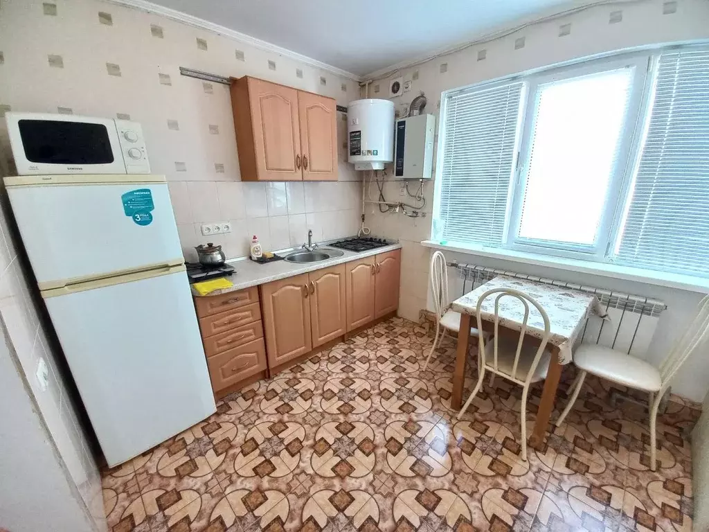 1-к кв. Крым, Евпатория ул. Вити Коробкова, 68 (28.0 м) - Фото 1