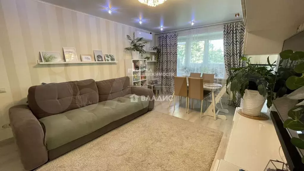 3-к. квартира, 56,1 м, 4/4 эт. - Фото 0