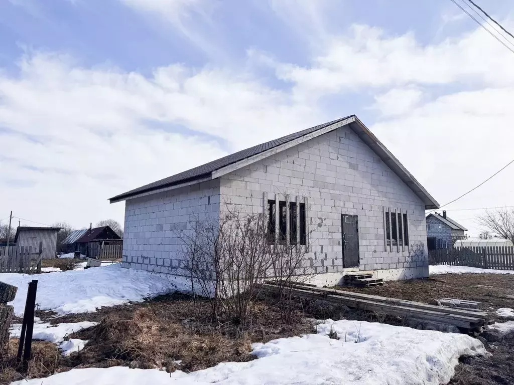 Дом в Вологодская область, д. Красново 8 (83 м) - Фото 1