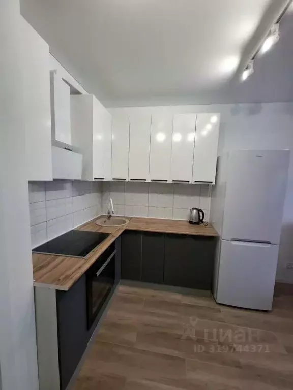 1-к кв. Тульская область, Тула ул. Самоварная, 10 (39.1 м) - Фото 1