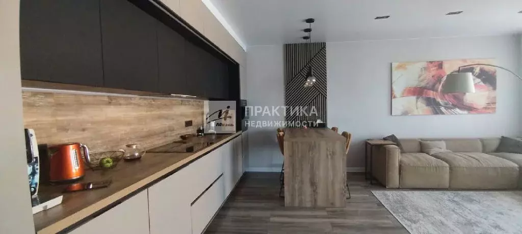 Продается 3-комнатная квартира - Фото 2