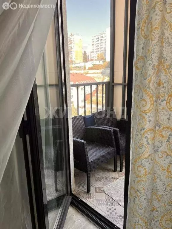 2-комнатная квартира: Сочи, микрорайон Новый Сочи, Санаторная улица, ... - Фото 1