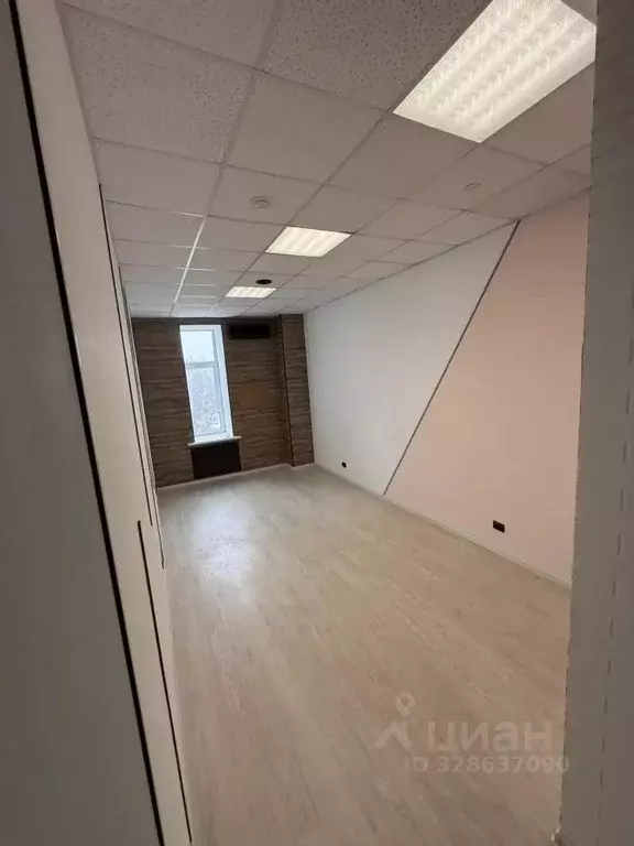 Офис в Татарстан, Казань ул. Гарифьянова, 28А (26 м) - Фото 1