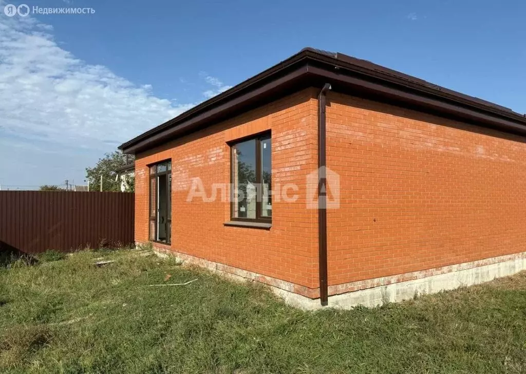 Дом в Тимашевск, микрорайон Индустриальный, улица имени Федора ... - Фото 1