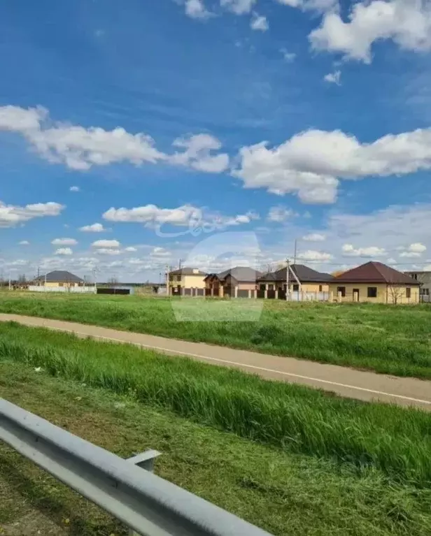 Участок в Краснодарский край, Краснодар пос. Березовый, ул. Карла ... - Фото 1