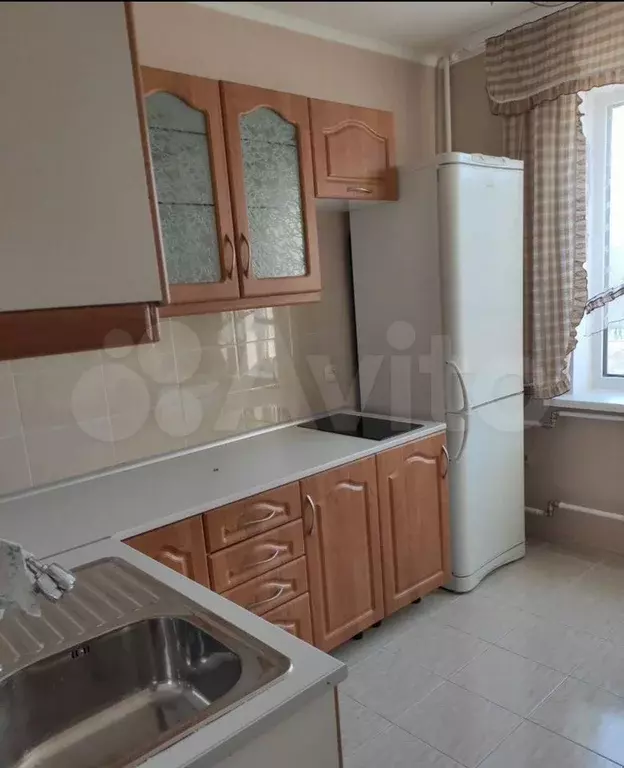 1-к. квартира, 35 м, 4/10 эт. - Фото 0