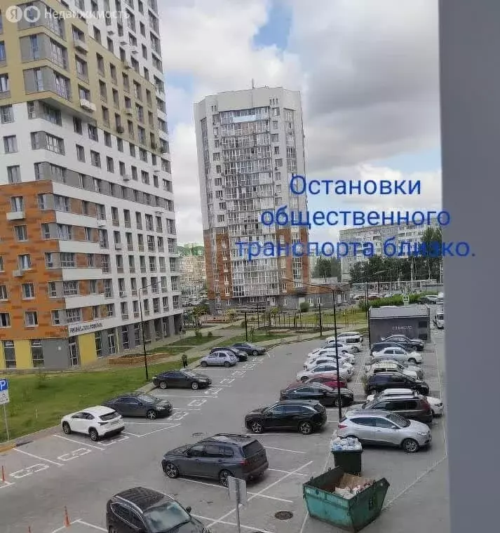 2-комнатная квартира: Омск, улица 70 лет Октября, 3/5 (56 м) - Фото 1