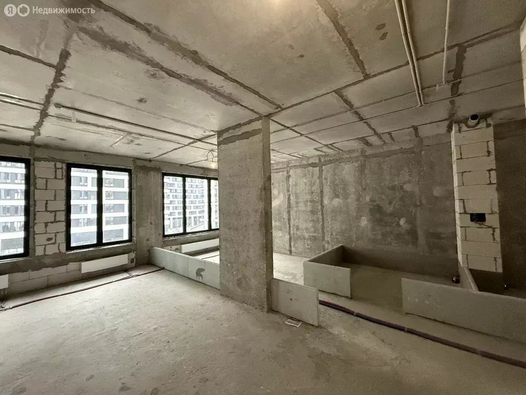 2-комнатная квартира: Москва, улица Нижние Мнёвники, 7 (80 м) - Фото 1