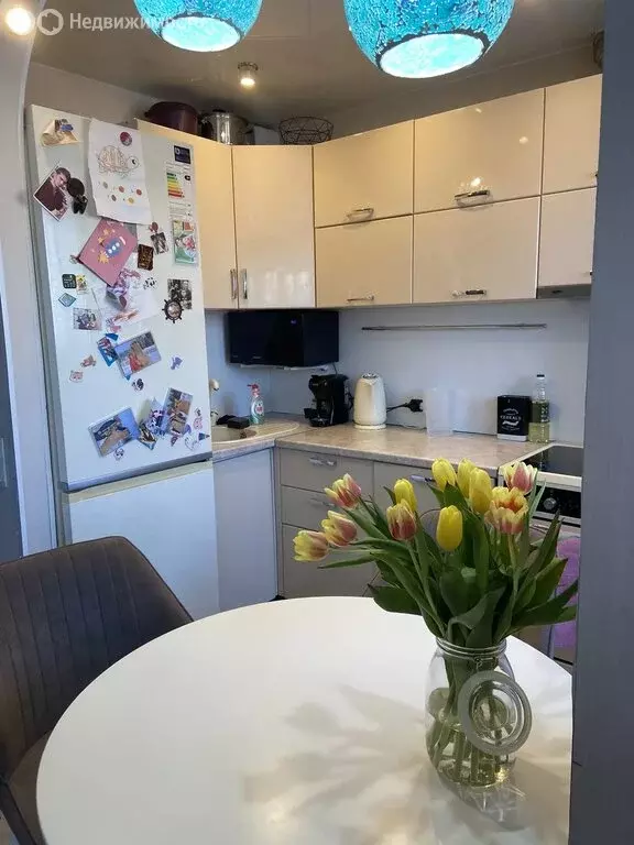 2-комнатная квартира: Томск, улица Нахимова, 18 (37 м) - Фото 1