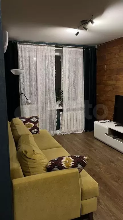 3-к. квартира, 56 м, 4/9 эт. - Фото 1