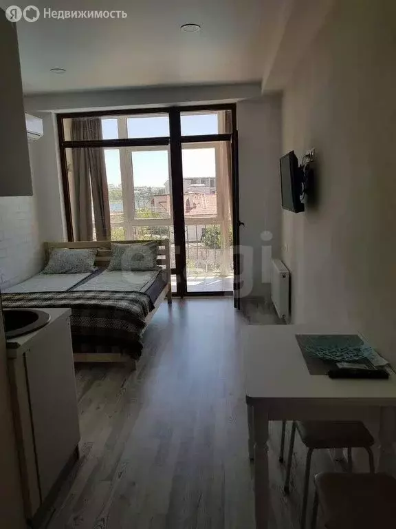 Квартира-студия: Севастополь, Рубежный проезд, 28 (26.8 м) - Фото 1