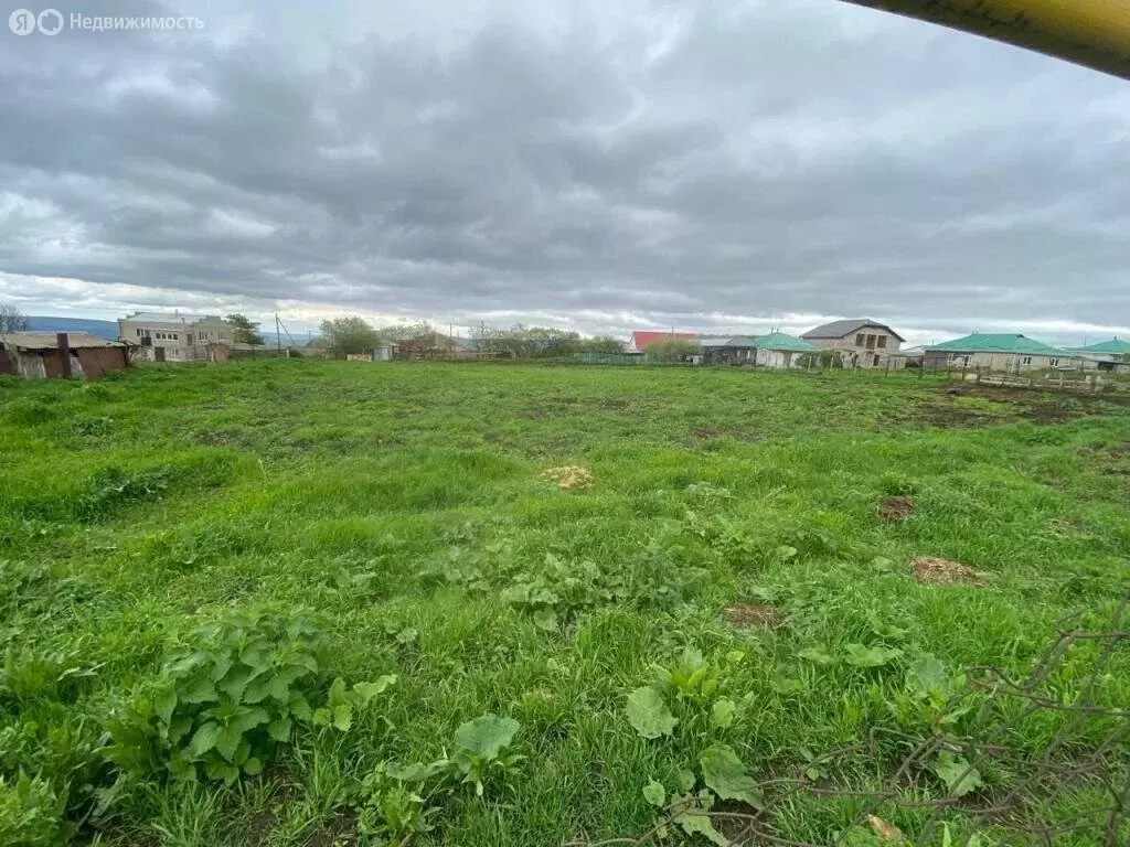 Участок в Малокарачаевский район, село Элькуш (15 м) - Фото 0