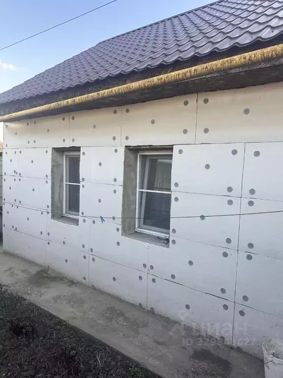 Коттедж в Белгородская область, Губкин ул. Урицкого (100 м) - Фото 1